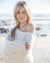 Load image into Gallery viewer, Royce by Amore | Synthetic Fiber Wig