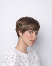 Load image into Gallery viewer, Amara by René of Paris | Synthetic Wig