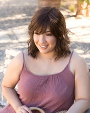 Load image into Gallery viewer, Braylen by Amore | Synthetic Wig